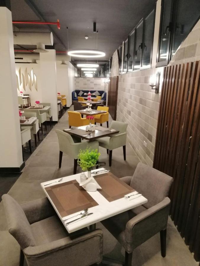 Aquila Aldiafah Hotel Jeddah Exterior photo