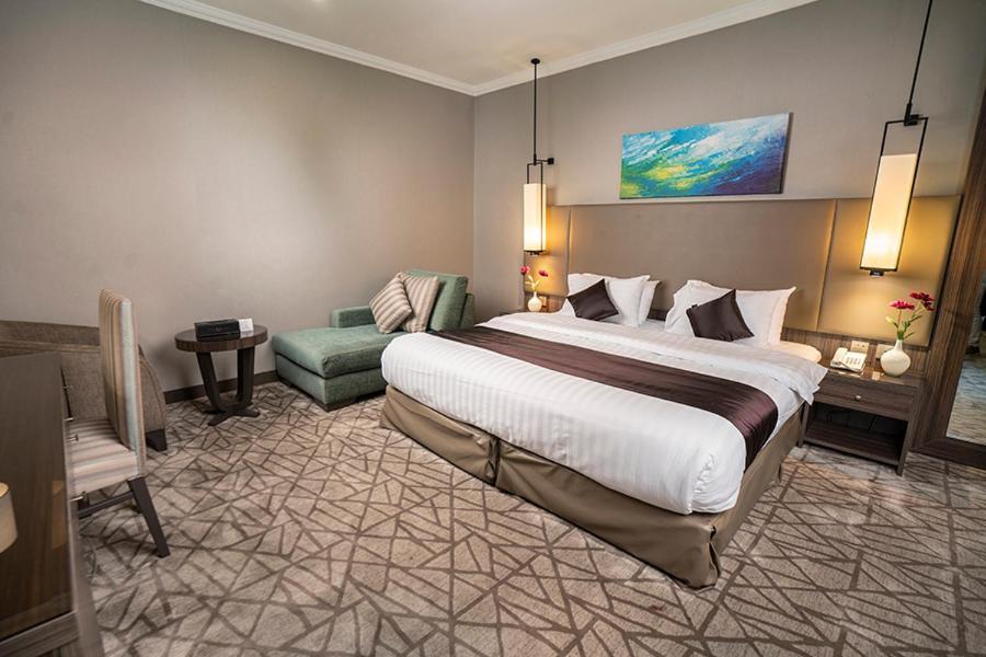 Aquila Aldiafah Hotel Jeddah Exterior photo