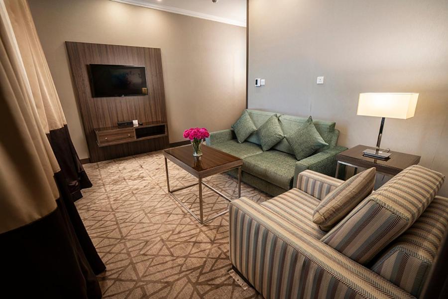 Aquila Aldiafah Hotel Jeddah Exterior photo